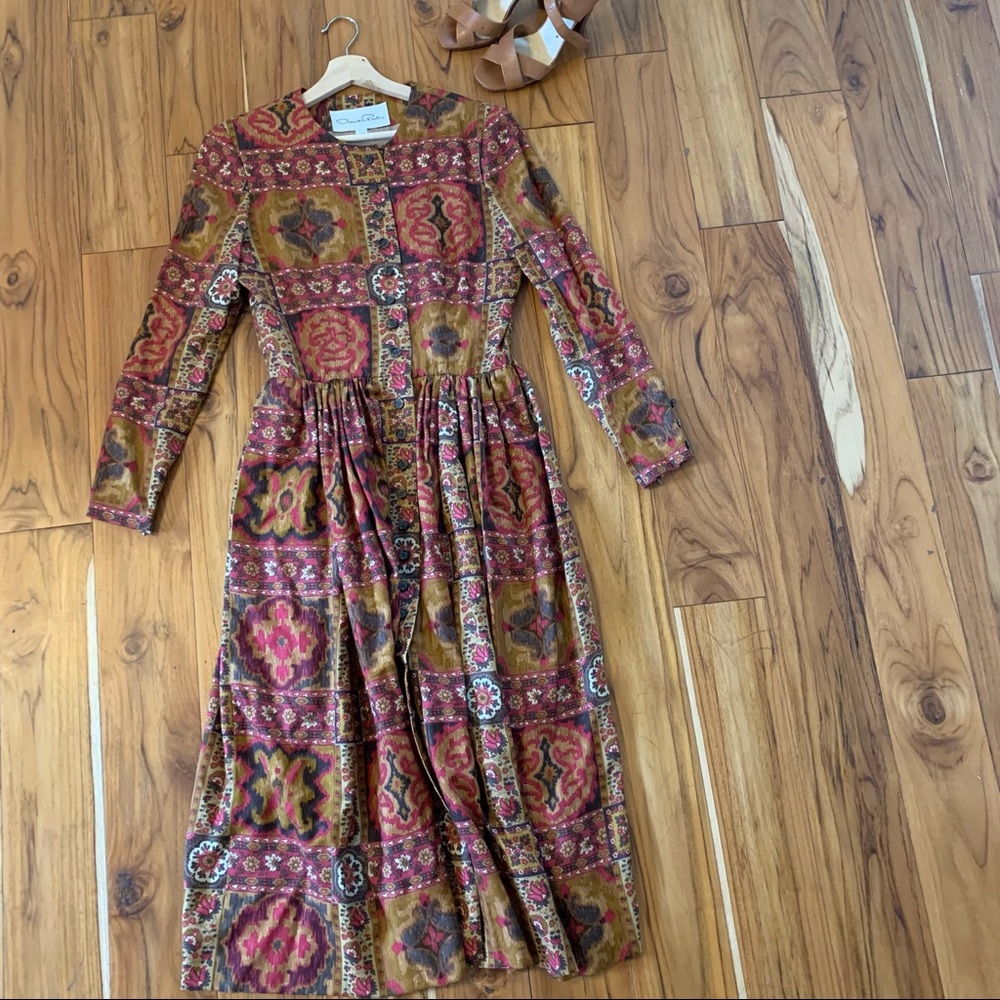 Vintage Oscar De La Renta Button dress